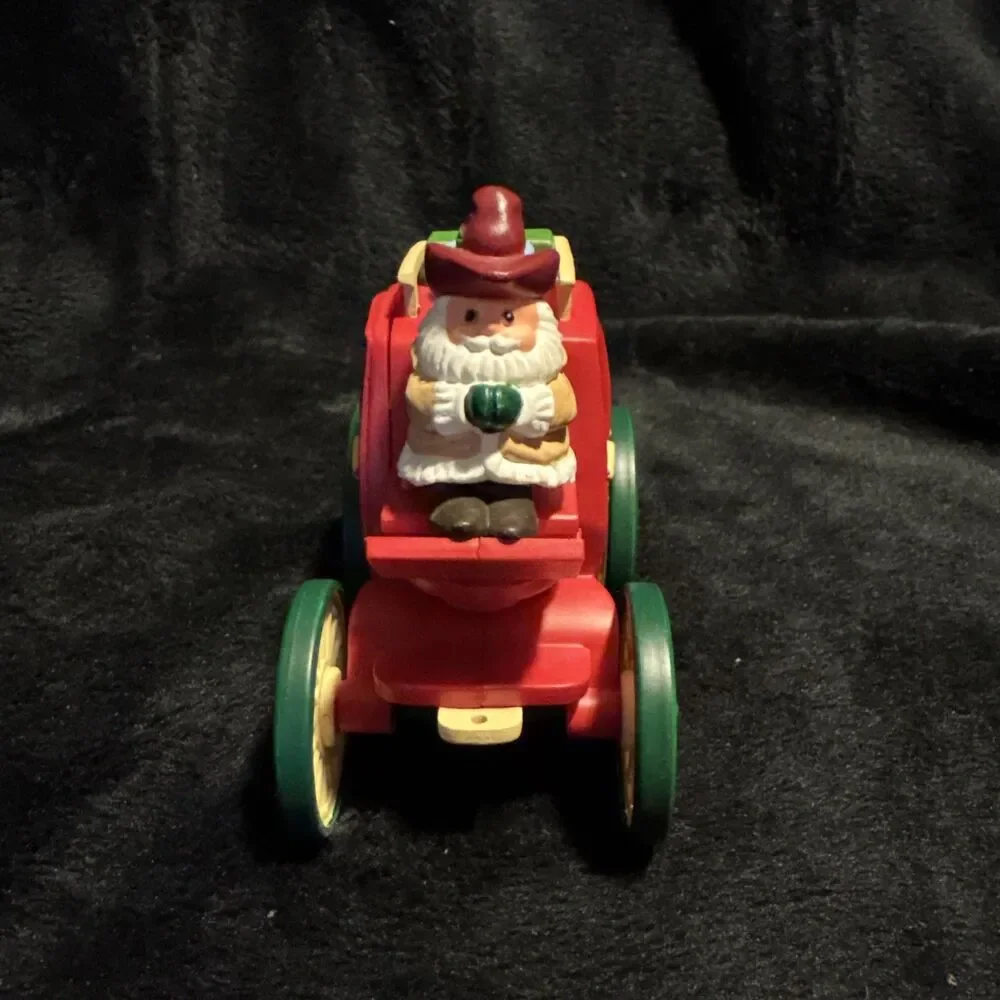 Vintage Hallmark Keepsake Ornament 1988 KRINGLE KOACH Here Comes Santa Series
